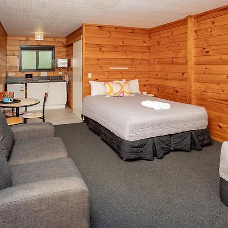 Wellington Top 10 Holiday Park Lower Hutt Exterior foto